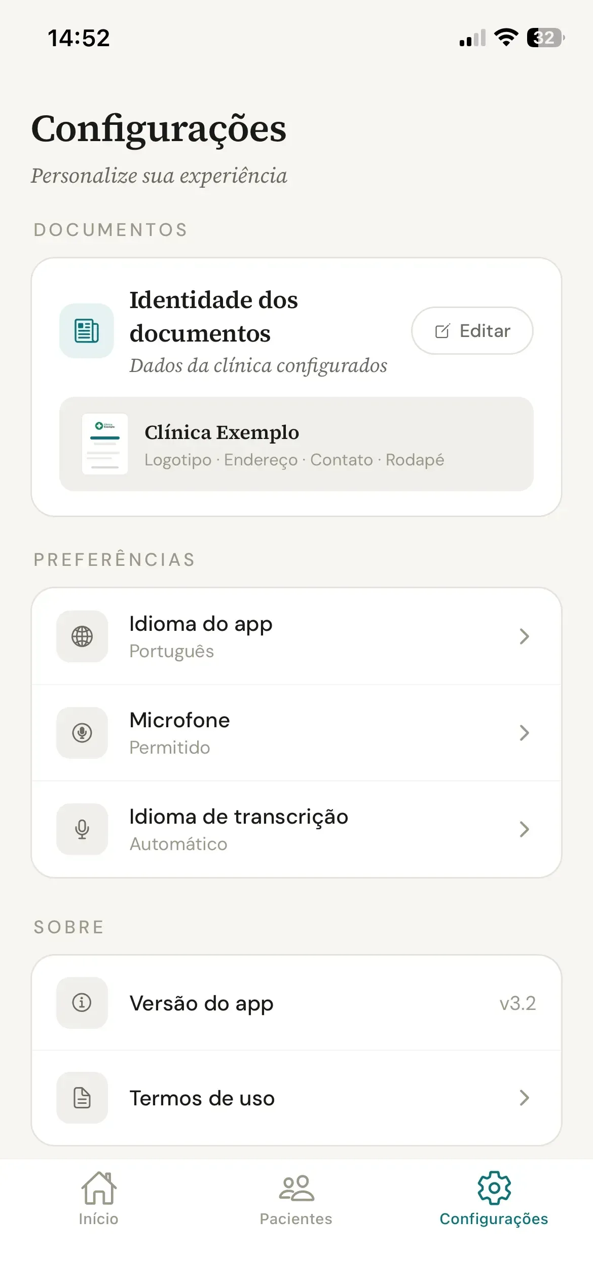 Tela Configurações do app, na seção Documentos, com o cartão Identidade dos documentos, o texto Dados da clínica configurados, a miniatura da Clínica Exemplo e o botão Editar