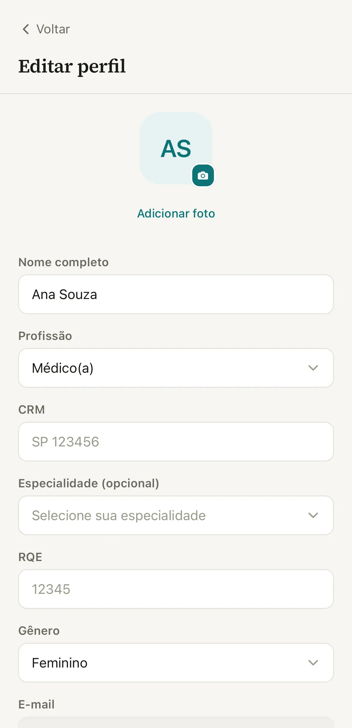 Tela Editar perfil, com a opção Adicionar foto e os campos Nome completo, Profissão, CRM, Especialidade, RQE e Gênero